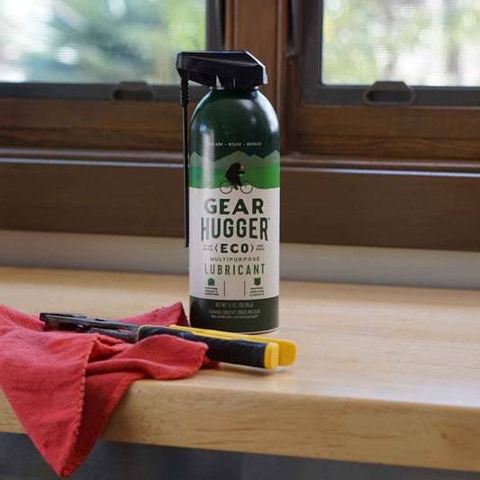 oil used for lubricating bike chains